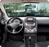 Премьеры Toyota на международном автомобильном салоне в Париже 2010
